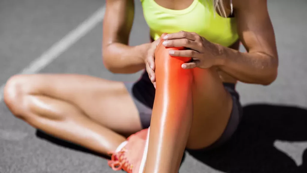 Woman with knee pain